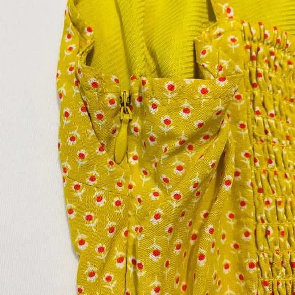 2/$24 Old Navy Pleated Dress Yellow - Picture 5 of 6